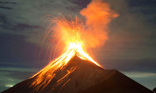 火山 の 噴火